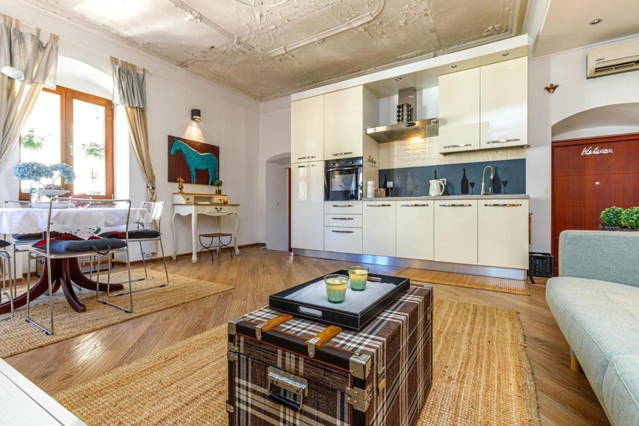 Two Bedroom Apartment La Mer Poreč Zewnętrze zdjęcie