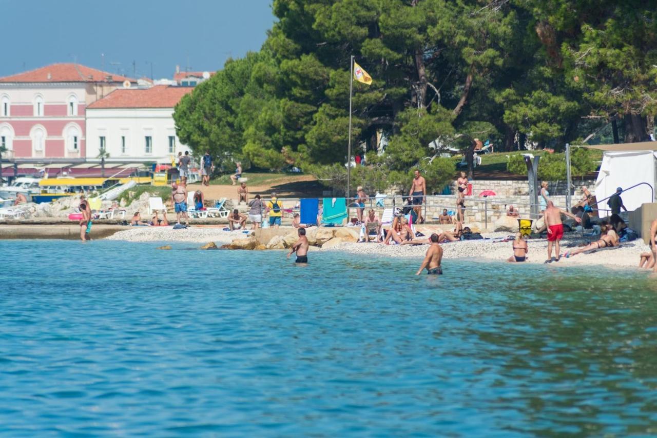 Two Bedroom Apartment La Mer Poreč Zewnętrze zdjęcie